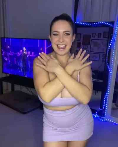 23 year old Escort in Sarandë Text me on Whatsapp:- xxxx-xxx-xxx, Telegram:- @