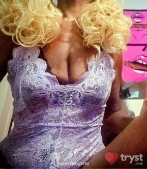 20 year old American Escort in Hudson NY Gym420PartyGirl Nyack GFE 2 Gents - curves,exclusive, ebony,