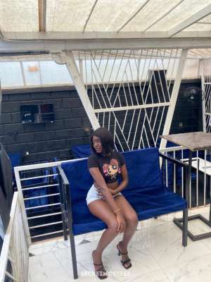 22Yrs Old Escort 156CM Tall Beirut Image - 1