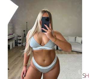 26 year old Escort in Doncaster South Yorkshire BEST BJ.REAL.BOMBSHELL.PRETTY GIRL, Independent
