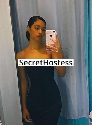 21 year old Mixed Escort in Chicago IL Alicia