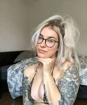 - I'm ready for hookup and available for some 28 year old Escort in Hilton Head Island SC