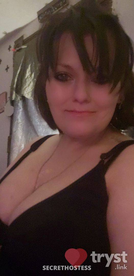 Escort Size 8 South Bend IN Image - 0