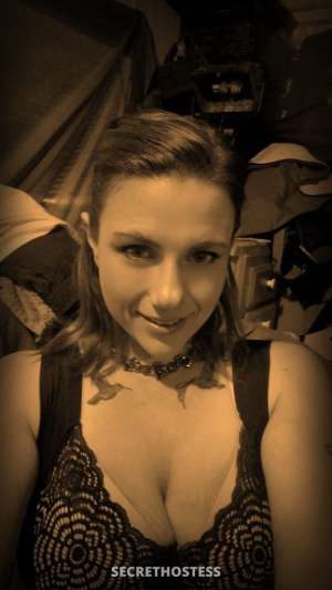 hot big beautiful woman red head 32 year old Escort in Prescott AZ