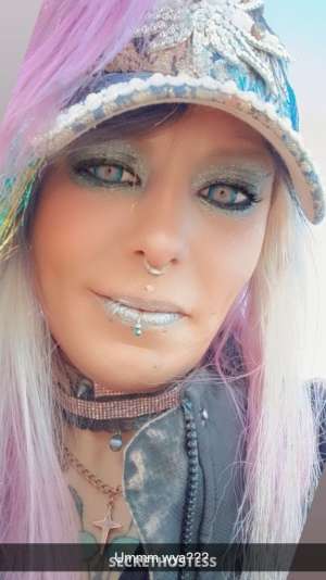 My aim is too please 37 year old Escort in St. Cloud MN