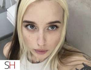 Lets have a good time in Abby 20 year old Escort in Abbotsford