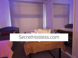 Escort Size 6 Brisbane Image - 24