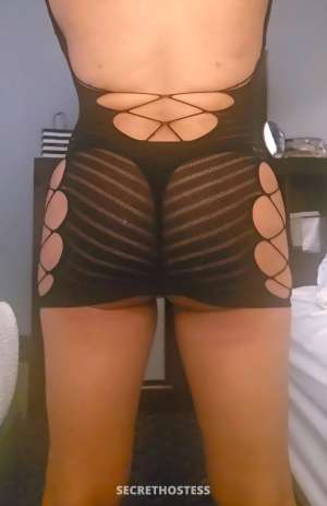 39 year old Escort in Windsor Angie