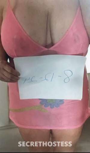 I m a real girl 36DD NO deposits new pics on bottom 40 year old Escort in Virginia Beach VA
