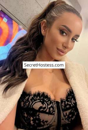 Sasha, Agency 29 year old Escort in Genoa