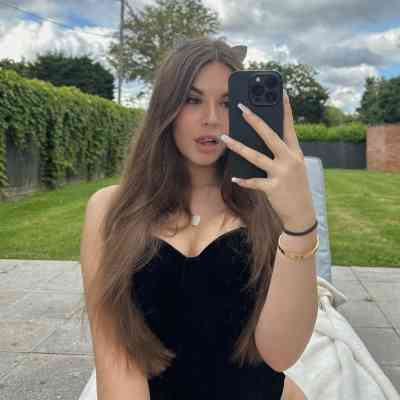27Yrs Old Escort Size 22 75KG 165CM Tall Agency escort girl in: Cologne Image - 1