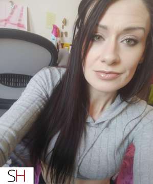 35Yrs Old Escort Oakville Image - 12