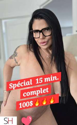 50 ans, sexy et intense, viens goûter le plaisir sans 50 year old Escort in Sherbrooke