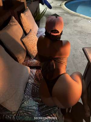 Yazmine Escort model 0 year old Escort in Palm Springs CA