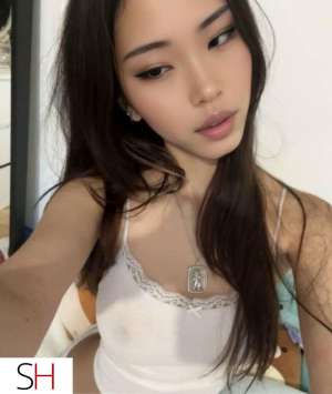 23 year old Asian Escort in City of Halifax New Service Queen Highly Addictive Asian Girl in Halifax
