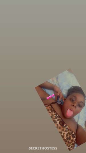 FiNe As WiNE CoMe UnWind with ah Creamy Chocolate Sweet 25 year old Escort in Merced CA