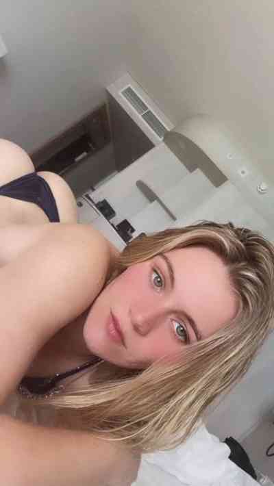 25 year old Escort in Wolverhampton Mesages me on Telegram : Cameal12 for meet up or WhatsApp 