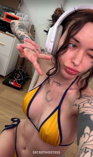 25 year old Escort in Calgary My name is Hannah I’m down for any kind of fun hit me up 
