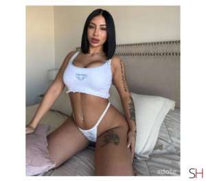 25 year old Latino Escort in Ipswich Suffolk -.party girl.❤️independent .outcall
