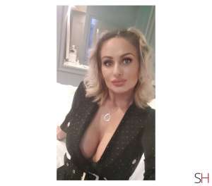 Amanda Perry., sensual., Independent 35 year old Escort in Southampton
