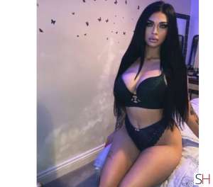 24 year old Latino Escort in Scotland Dundee .JENNIFER .GENUINE AND SEXY.BEST OWO, Independent