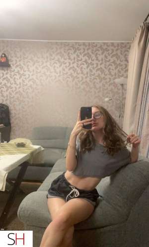 Come taste my wet and creamy kitty baby 23 year old Escort in Vernon