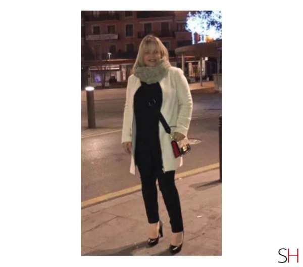 Vitoria 45Yrs Old Escort Shannon Image - 3