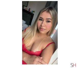 19 year old Latino Escort in Bolton Greater Manchester .Samanta New Girl, Love Party, GFE.24 hours., Independent