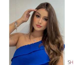 20 year old Latino Escort in Brighton East Sussex .Naughty ISA . .HOTTEST .SLIM GIRL ., Independent