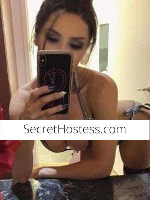 Shakira 20 year old Escort in Southport Gold Coast