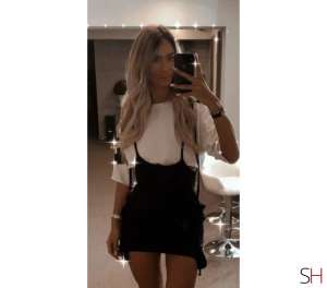 22Yrs Old Escort London Image - 4