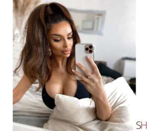 . New Thai Escort London . Sensual Massage GFE OWO, Agency 24 year old Escort in Buckinghamshire