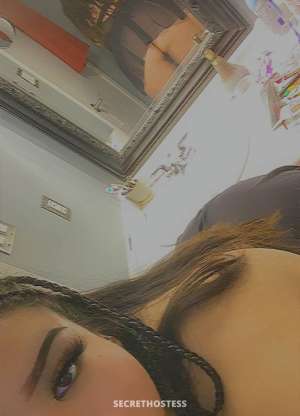 26 year old Asian Escort in London LETS HAVE FUN MY HOLE'S IS YOUR GOLD's &amp; 