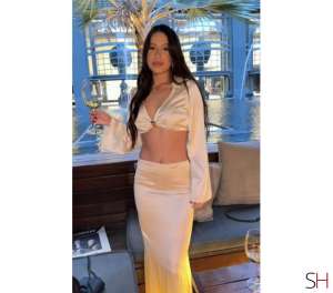 25 year old Brazilian Escort in Reading EVA . THE BEST BRAZILIAN IN TOWN .., Independent