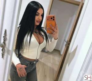 Real call me for best NIGHT ., Independent 22 year old Escort in Luton