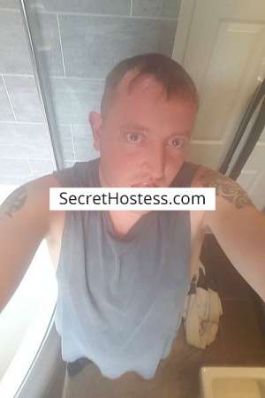 Adam 37Yrs Old Caucasian Escort Brunette Blue Eyes 62KG 37 year old Escort in Bradford