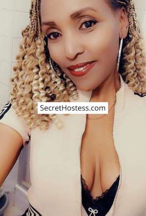 26 year old Mixed Race Escort in Berlin Gabriella, Agency