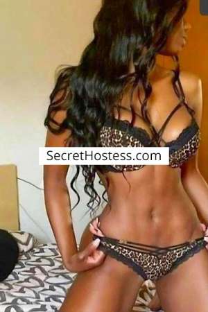 26 year old Latin Escort in Essex Latina
