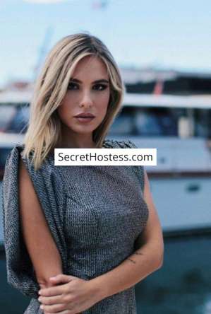 24 year old Caucasian Escort in Zürich Sara, Independent