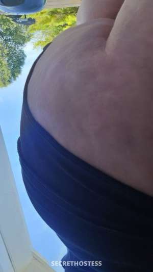 let me take your stress away 24 year old Escort in Muncie IN