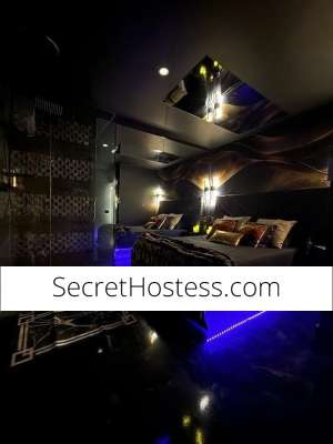 Escort Image - 7