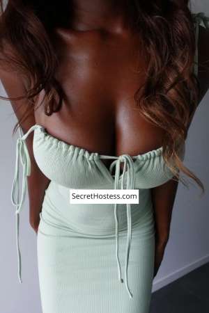 27 year old Hispanic Escort in Brisbane Lily Mae