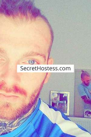 33 year old Caucasian Escort in Hull Richylad