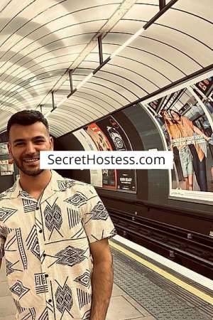 Zay 28Yrs Old Turkish Escort Black Hair 80KG 177CM Tall 28 year old Escort in Enfield