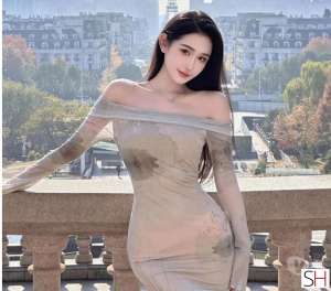 23 year old Asian Escort in Cheshire West and Chester . . Asian girl make your wishes to come true. ., Agency
