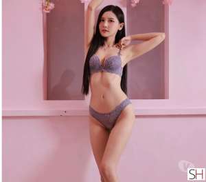 23 year old Asian Escort in London New.Perfect Asian Escort &amp; Massage .Hayes, Agency