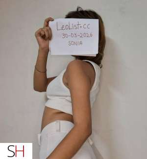 Elegant Indian Companion WhatsApp Available Trusted 23 year old Escort in Kamloops