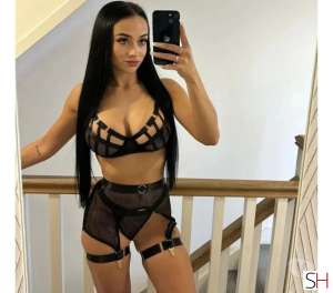 25 year old Asian Escort in Buckinghamshire ❣️Lany is a independent escort whit big ass. London