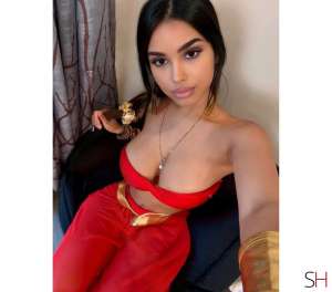 Gya 20Yrs Old Escort London Image - 3