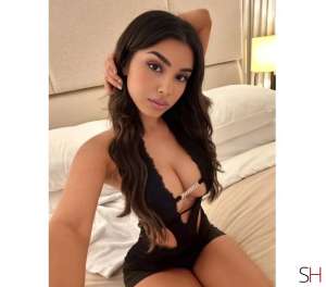 Gya 20Yrs Old Escort London Image - 6